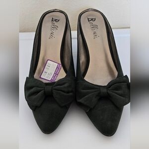 Bellini Women's Black Bow Pumps (NWOT)